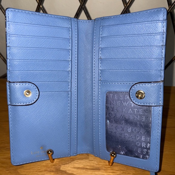 Kate Spade (Euc) Snap Wallet & (nwot)Charm - Picture 5 of 7